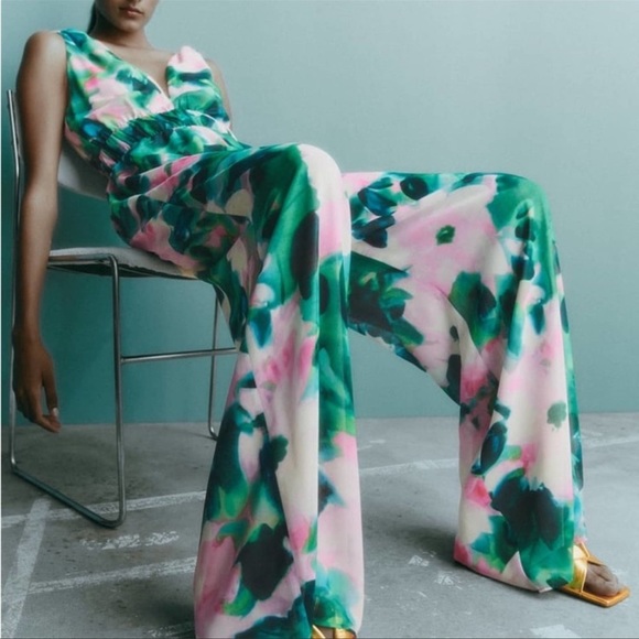 ZARA FLORAL PRINT JUMPSUIT - Picture 6 of 11